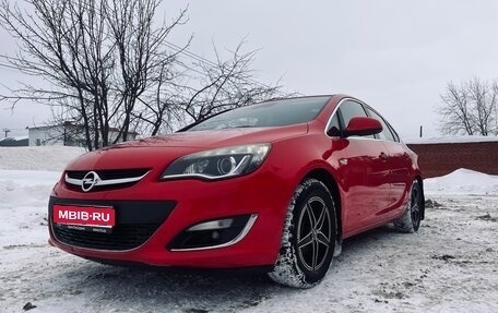 Opel Astra J, 2012 год, 650 000 рублей, 1 фотография