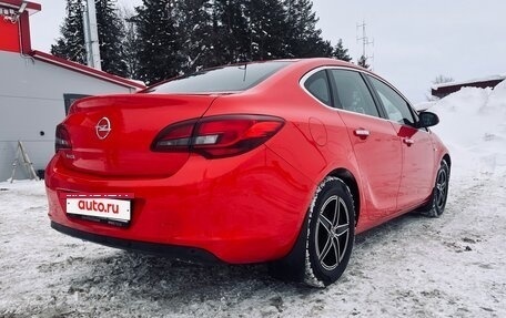 Opel Astra J, 2012 год, 650 000 рублей, 9 фотография