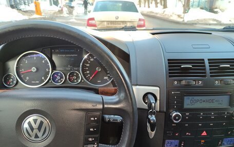 Volkswagen Touareg III, 2010 год, 1 350 000 рублей, 7 фотография