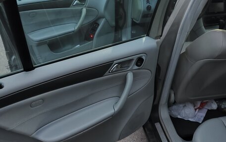 Mercedes-Benz C-Класс, 2004 год, 680 000 рублей, 20 фотография