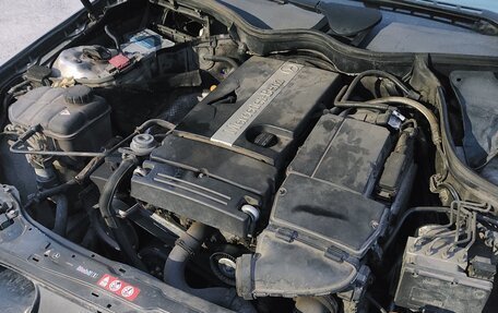 Mercedes-Benz C-Класс, 2004 год, 680 000 рублей, 33 фотография