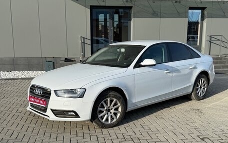 Audi A4, 2012 год, 1 500 000 рублей, 1 фотография