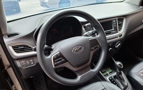 Hyundai Solaris II рестайлинг, 2019 год, 1 390 000 рублей, 7 фотография