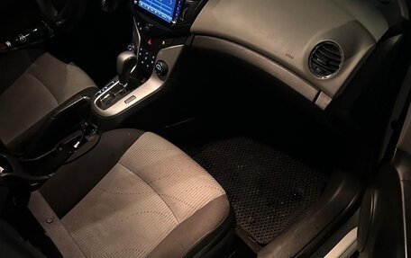 Chevrolet Cruze II, 2014 год, 720 000 рублей, 6 фотография