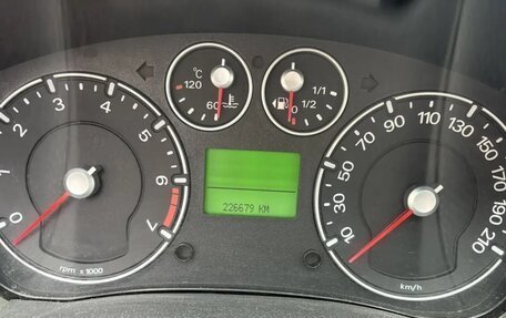 Ford Fiesta, 2006 год, 425 000 рублей, 10 фотография