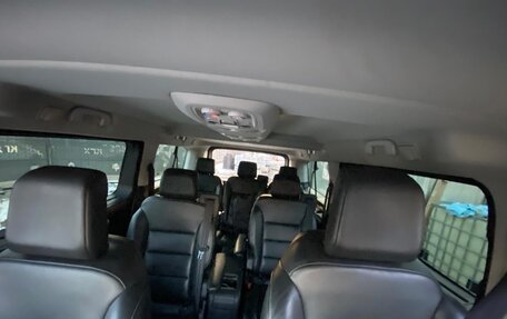 Peugeot Traveller I, 2021 год, 2 950 000 рублей, 7 фотография