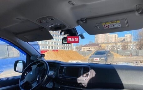 Peugeot Traveller I, 2021 год, 2 950 000 рублей, 13 фотография