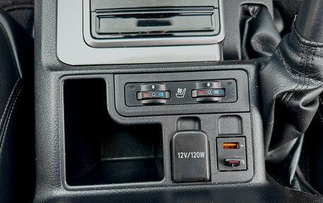 Toyota Land Cruiser Prado 150 рестайлинг 2, 2018 год, 4 800 000 рублей, 16 фотография