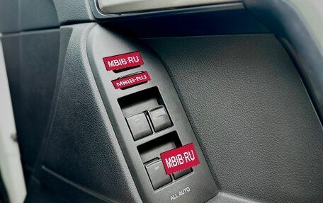 Toyota Land Cruiser Prado 150 рестайлинг 2, 2018 год, 4 800 000 рублей, 19 фотография