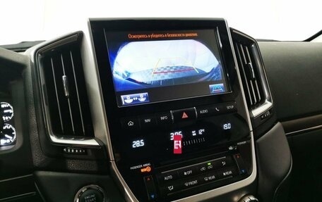 Toyota Land Cruiser 200, 2018 год, 4 600 000 рублей, 21 фотография