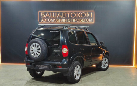 Chevrolet Niva I рестайлинг, 2018 год, 760 000 рублей, 4 фотография