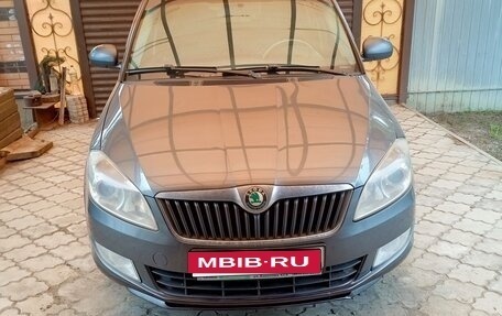 Skoda Fabia II, 2011 год, 720 000 рублей, 1 фотография