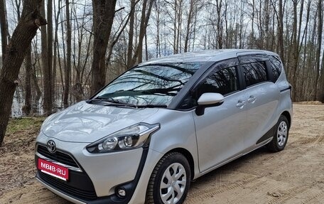 Toyota Sienta II, 2018 год, 1 550 000 рублей, 1 фотография