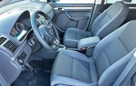 Volkswagen Touran III, 2011 год, 1 080 000 рублей, 9 фотография