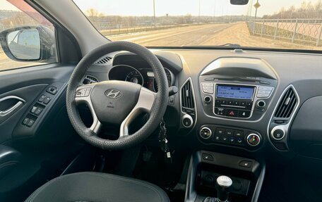 Hyundai ix35 I рестайлинг, 2013 год, 1 250 000 рублей, 16 фотография