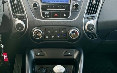 Hyundai ix35 I рестайлинг, 2013 год, 1 250 000 рублей, 19 фотография