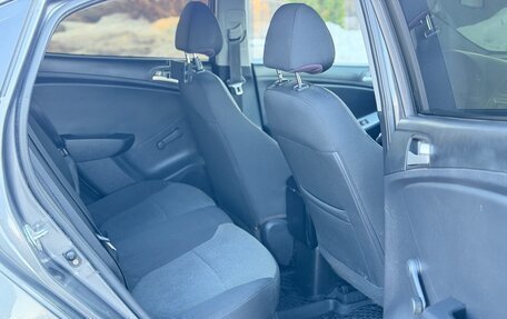 Hyundai Solaris II рестайлинг, 2013 год, 650 000 рублей, 16 фотография