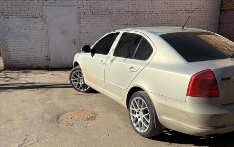 Skoda Octavia, 2012 год, 800 000 рублей, 3 фотография