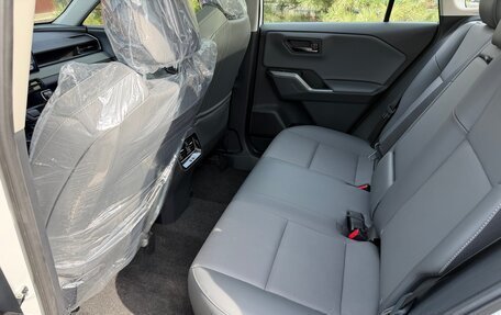 Toyota RAV4, 2026 год, 4 850 000 рублей, 14 фотография