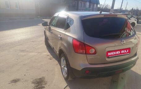 Nissan Qashqai, 2009 год, 650 000 рублей, 2 фотография