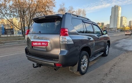 Toyota Land Cruiser Prado 150 рестайлинг 2, 2011 год, 2 500 000 рублей, 4 фотография