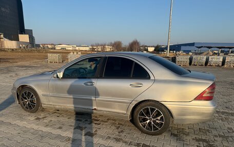 Mercedes-Benz C-Класс, 2000 год, 445 000 рублей, 3 фотография