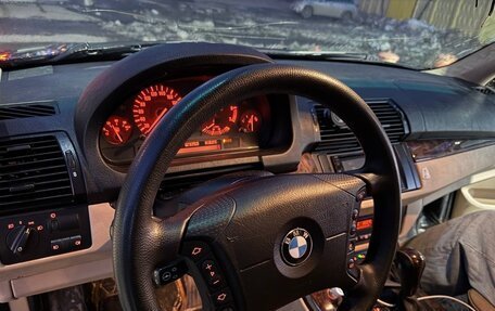 BMW X5, 2003 год, 900 000 рублей, 6 фотография