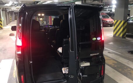 Honda Stepwgn IV, 2021 год, 2 400 000 рублей, 5 фотография