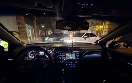 Toyota Camry, 2019 год, 2 650 000 рублей, 16 фотография