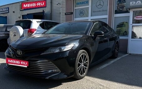 Toyota Camry, 2019 год, 2 650 000 рублей, 19 фотография