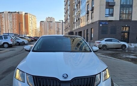 Skoda Octavia, 2017 год, 745 000 рублей, 2 фотография
