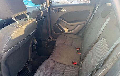 Mercedes-Benz B-Класс, 2016 год, 1 500 000 рублей, 5 фотография