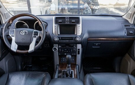 Toyota Land Cruiser Prado 150 рестайлинг 2, 2010 год, 2 745 000 рублей, 7 фотография