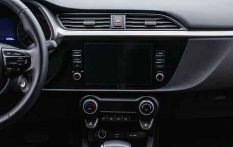 KIA Rio IV, 2020 год, 1 830 000 рублей, 14 фотография