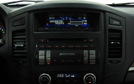 Mitsubishi Pajero IV, 2006 год, 1 280 000 рублей, 20 фотография