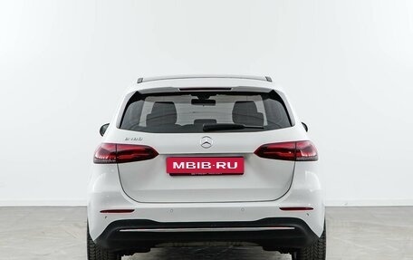 Mercedes-Benz B-Класс, 2019 год, 1 897 077 рублей, 3 фотография