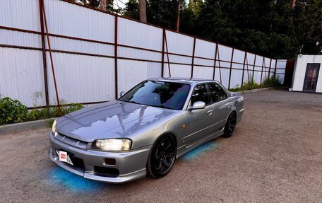 Nissan Skyline, 2001 год, 920 000 рублей, 4 фотография