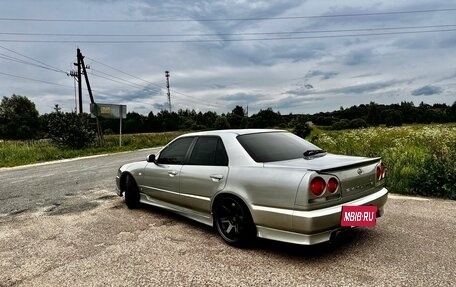 Nissan Skyline, 2001 год, 920 000 рублей, 13 фотография