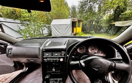 Nissan Skyline, 2001 год, 920 000 рублей, 25 фотография