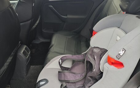 Volkswagen Golf V, 2008 год, 680 000 рублей, 2 фотография