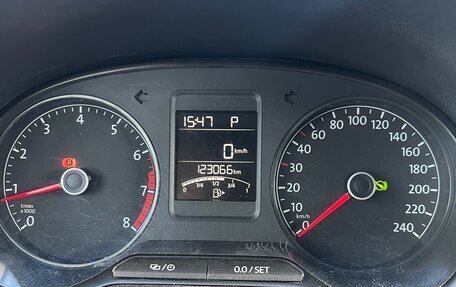 Volkswagen Polo VI (EU Market), 2017 год, 1 200 000 рублей, 11 фотография