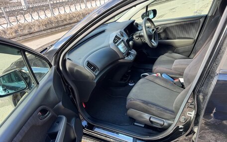 Honda Stream II, 2011 год, 1 337 000 рублей, 9 фотография