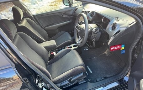 Honda Stream II, 2011 год, 1 337 000 рублей, 8 фотография