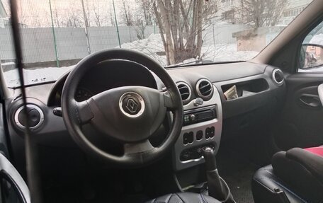Renault Logan I, 2013 год, 390 000 рублей, 2 фотография