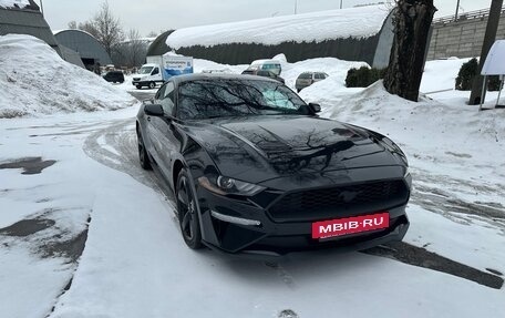 Ford Mustang VI рестайлинг, 2021 год, 3 500 000 рублей, 4 фотография