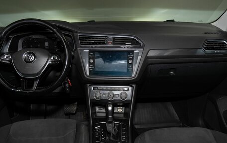 Volkswagen Tiguan II, 2017 год, 2 650 000 рублей, 7 фотография