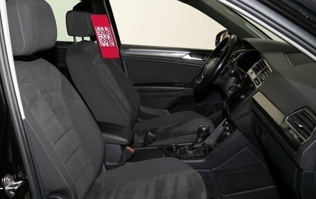 Volkswagen Tiguan II, 2017 год, 2 650 000 рублей, 8 фотография