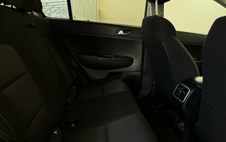 KIA Sportage IV рестайлинг, 2019 год, 2 330 000 рублей, 13 фотография