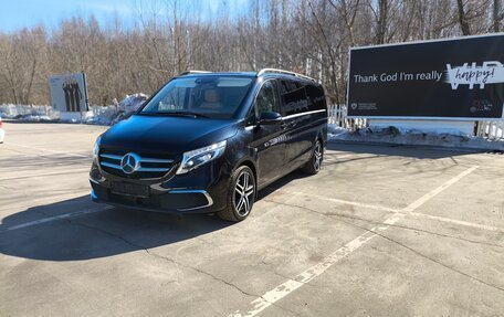 Mercedes-Benz V-Класс, 2021 год, 7 140 000 рублей, 2 фотография