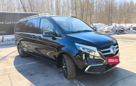 Mercedes-Benz V-Класс, 2021 год, 7 140 000 рублей, 5 фотография